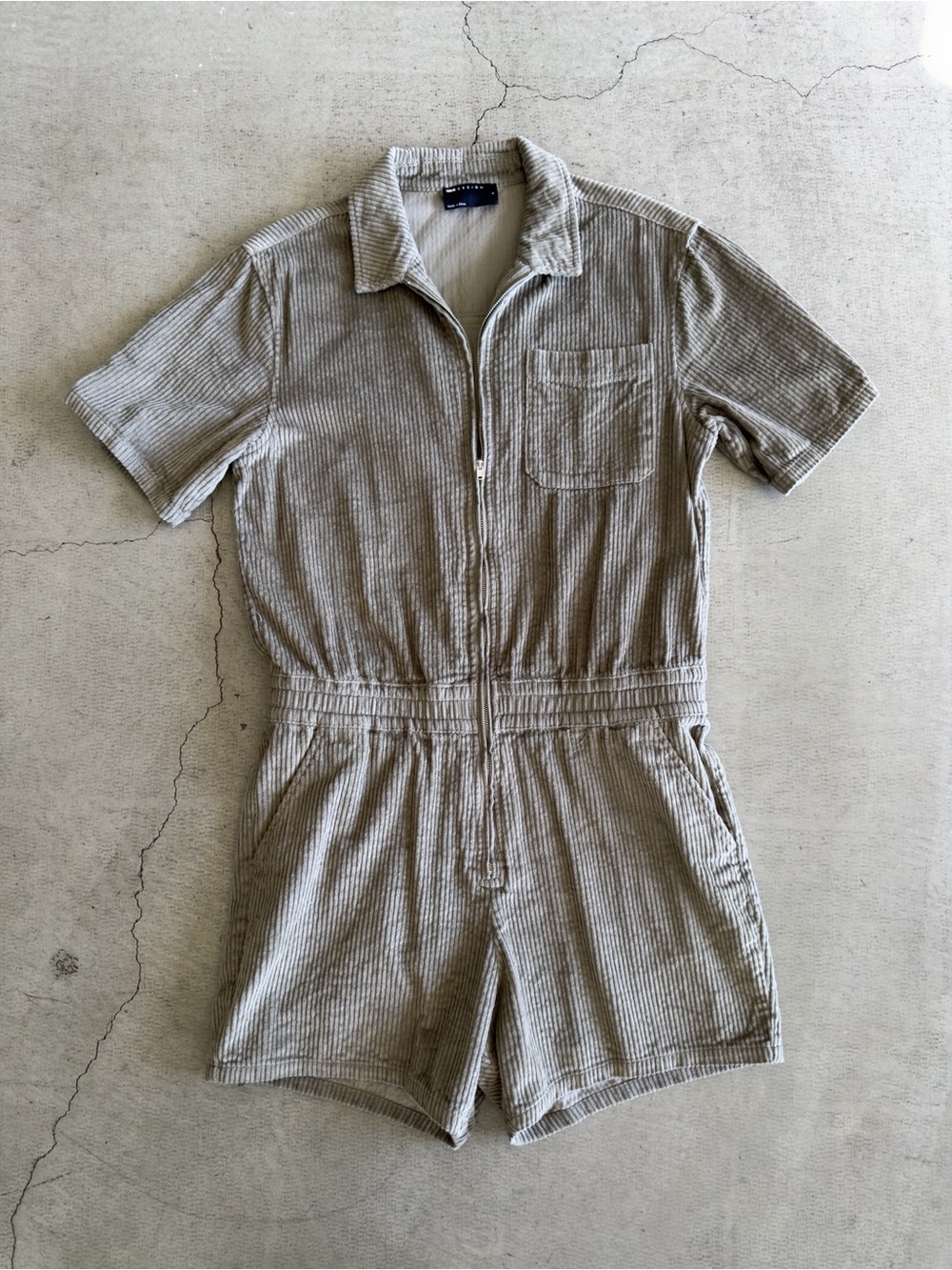 ASOS Design / Men’s Corduroy Romper / Green Khaki